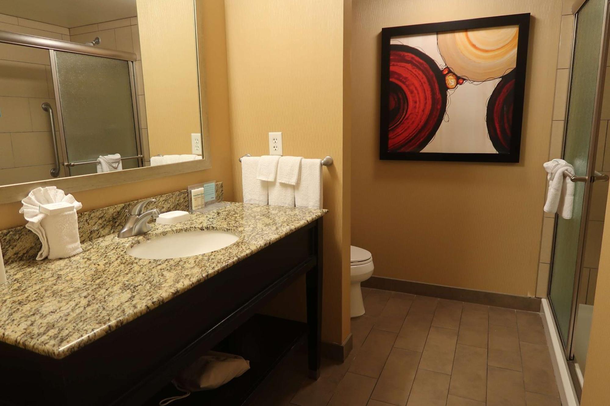 Hampton Inn & Suites Salinas Exteriér fotografie